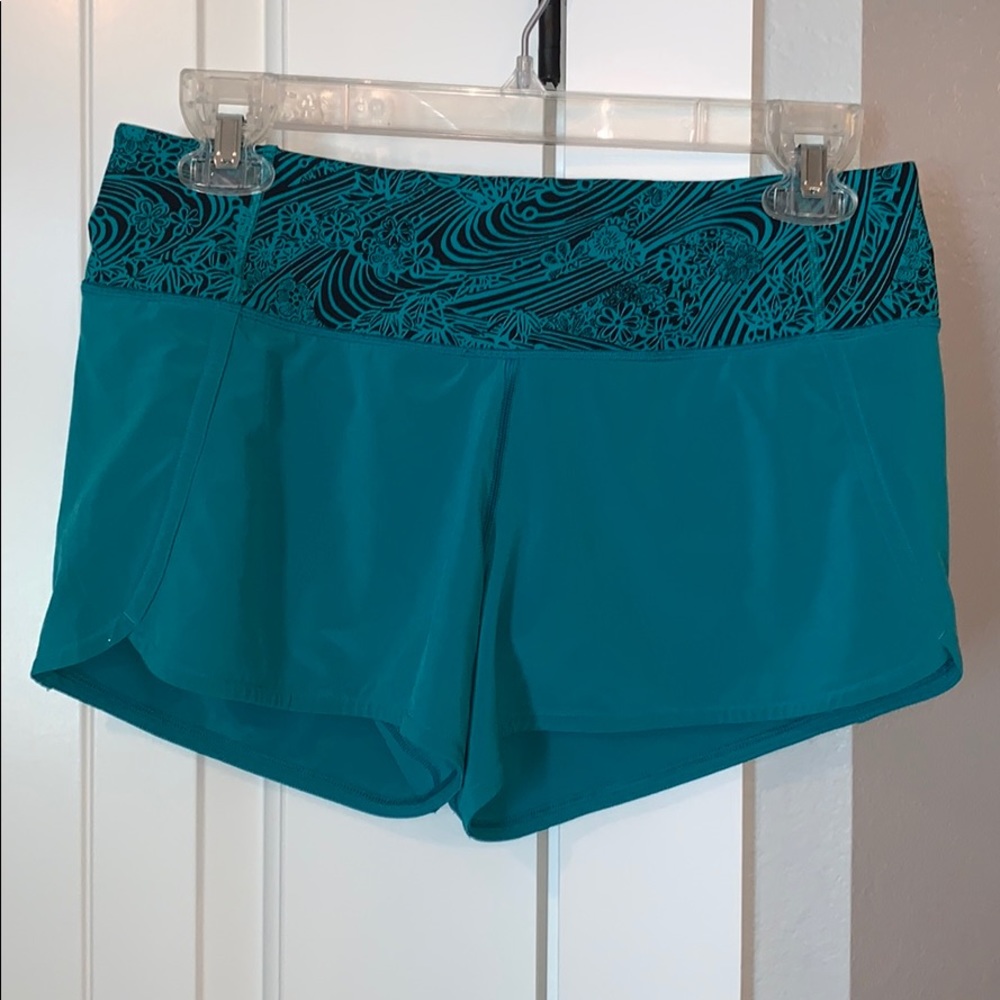 Lululemon Speed Up Shorts